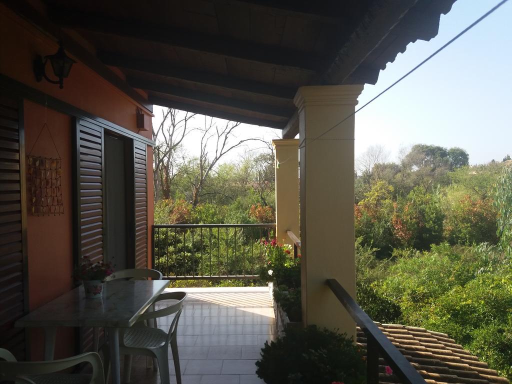 דאסיה Alexandra Spingou Apartments מראה חיצוני תמונה